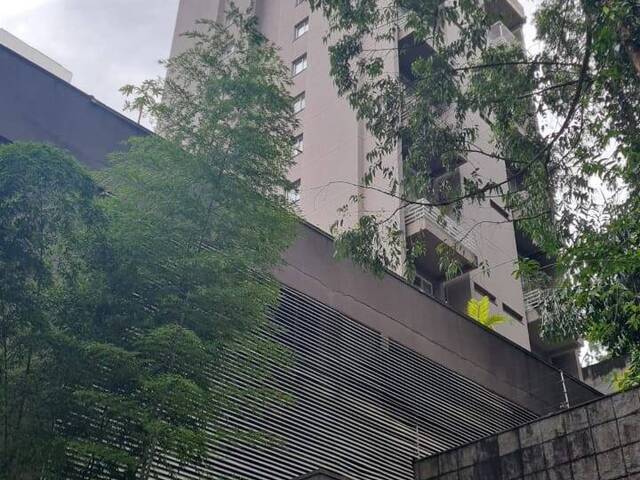 #1650W - Apartamento para Venda em São Paulo - SP